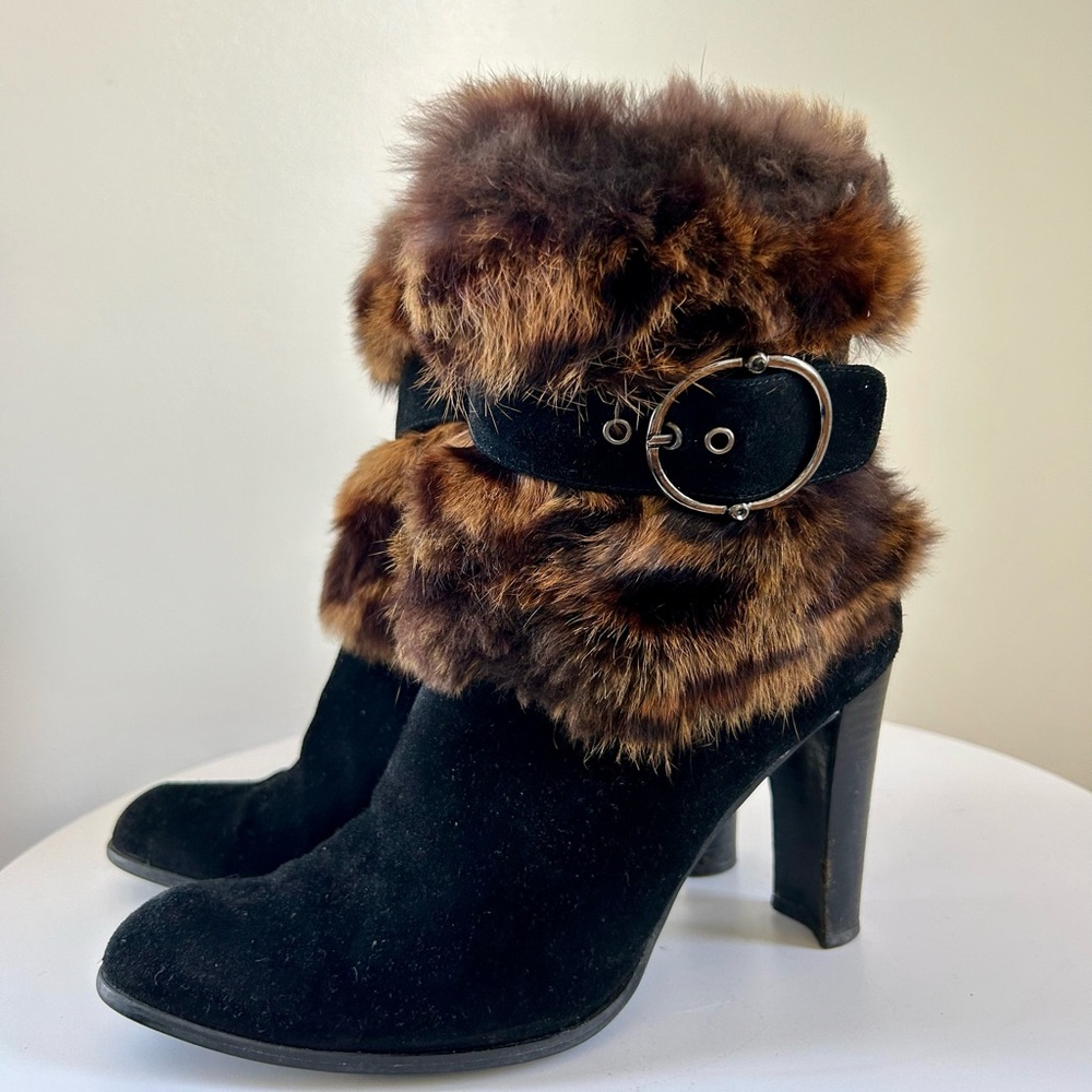Stuart Weitzman Suede Fur Trim Boots Size 6.5